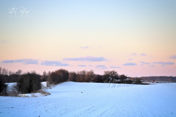  / Schneelandschaft am Abend