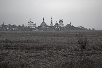 Предзимье / Спасо-Яковлевский Димитриев монастырь. Ростов Великий.