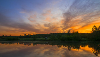 Тишина утра. / Летнее пробуждение природы на озере Сосновое.