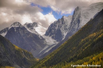 Осенний день в горах / ***