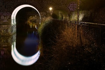 &nbsp; / King Albert Bridge in Leipzig-Plagwitz near midnight