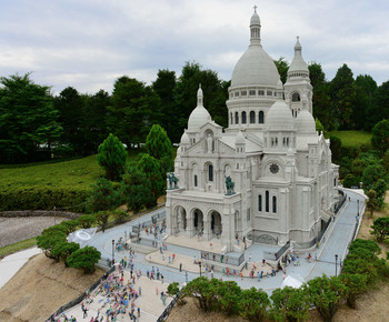 Sacre-Coeur Church / Парк миниатюр