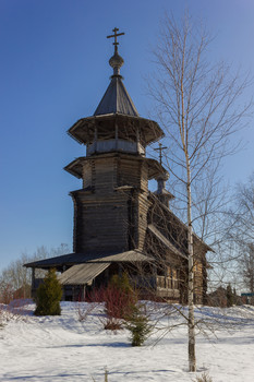 Благовещенье / Действующая Благовещенская церковь недалеко от Сергиева Посада