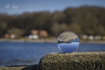  / Mit dem Lensball am Strand