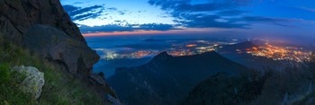 Первомайская предрассветная / Вид на предрассветный Пятигорск со склона горы Бештау