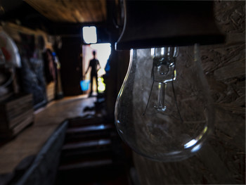 Лампочка Ильича месяц спустя / лампы накаливания