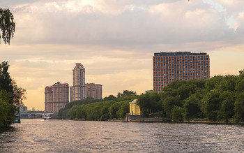 На москве-реке / Утро на реке