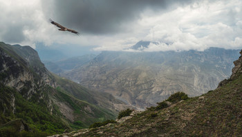 Непогода в горах. / Сулакский каньон, Дагестан. Май.