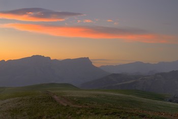 Рассвет в горах / Балкария