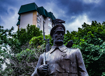 памятник солдатом первой мировой войны / памятник в ростове