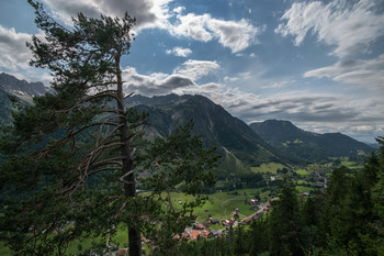 &nbsp; / Ostrachtal in Hindelang.

Allgäu Альпы