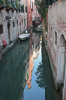В зеркале канала / Венеция, 2011 г.