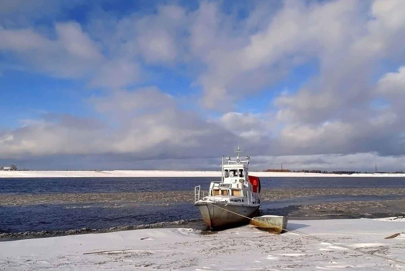 Речной обское море расписание. Светлая протока Томской области.