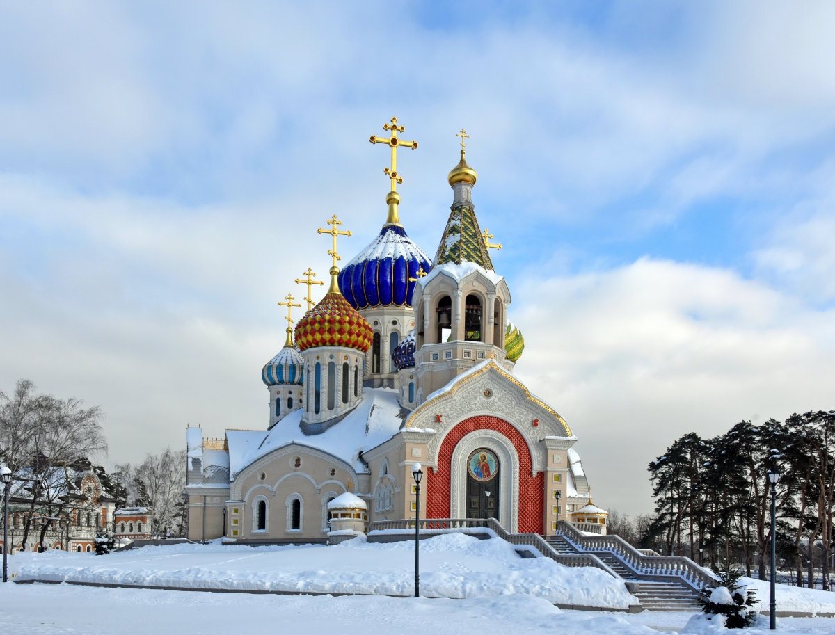 храм в переделкино зимой