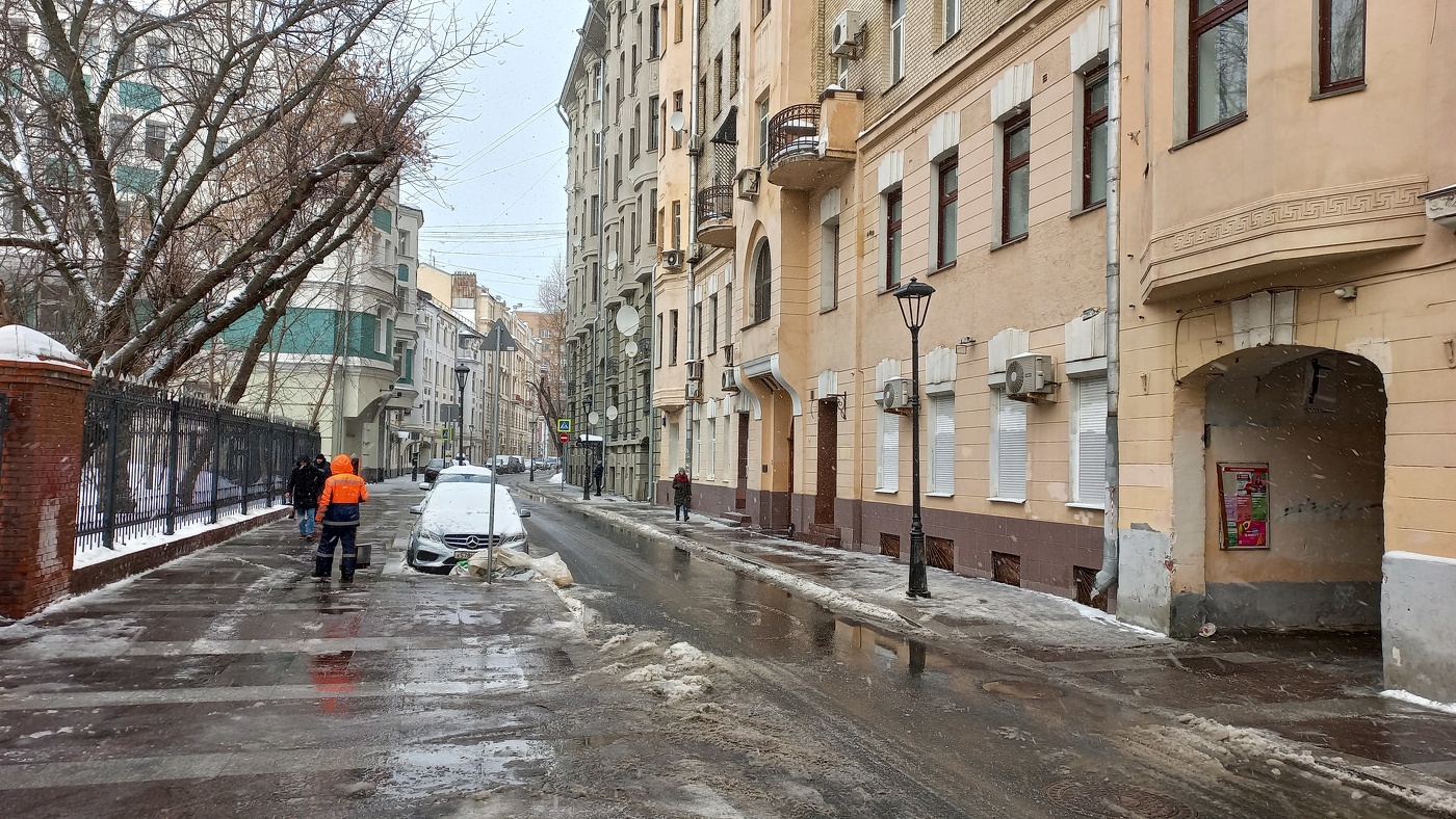 Улица Жуковского Москва