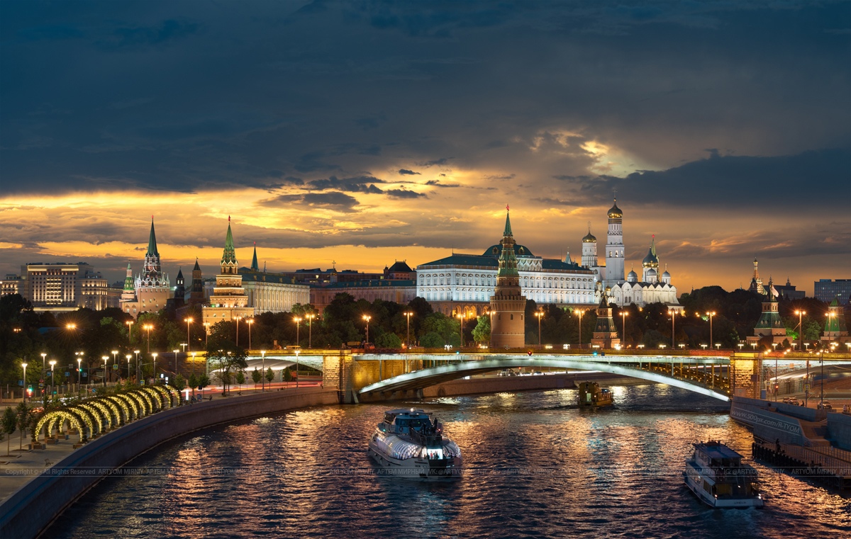 Moscow sea. Путешествие по Москве. Кремль Москва. Путешествие по Москве картинки. Кремль фото Москва.