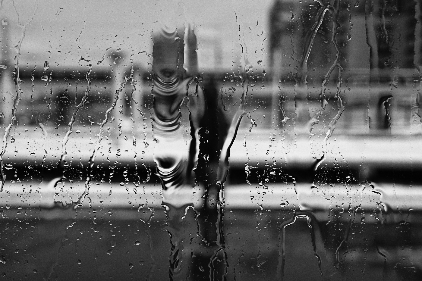 Дождь словно слезы. Дождь и слезы. Дождь картинки. Слезинка дождя. Дождь рисунок.