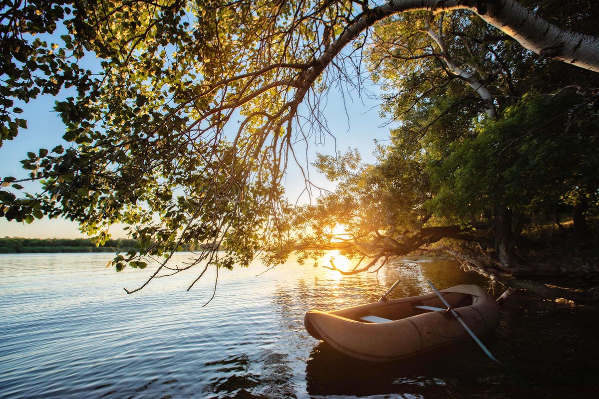 песня туристов текст. ветер затих. пушкин а. вечер это предложение. девушка море чайки.