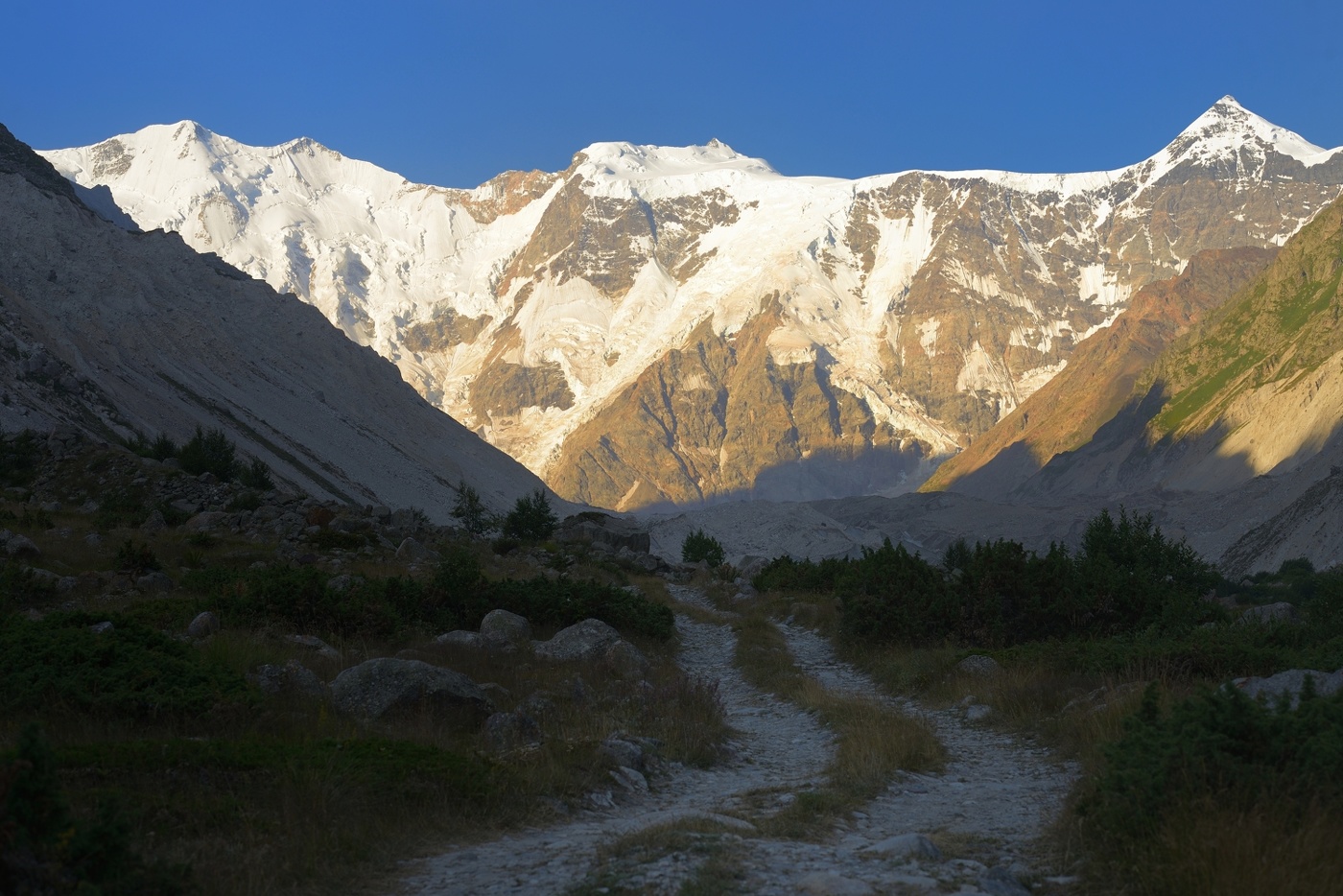 Безенги осень