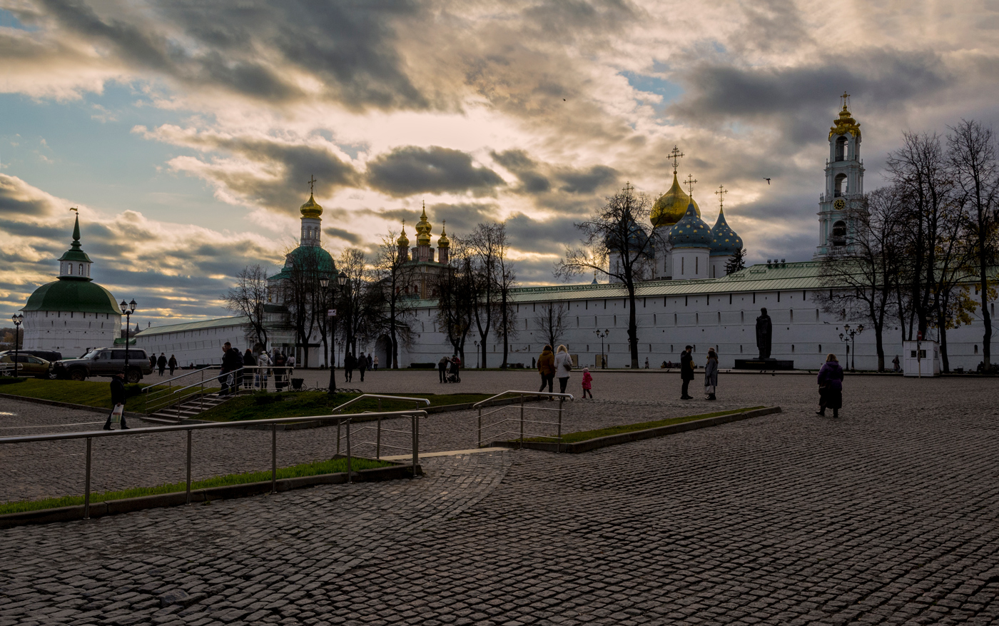 москва художественное