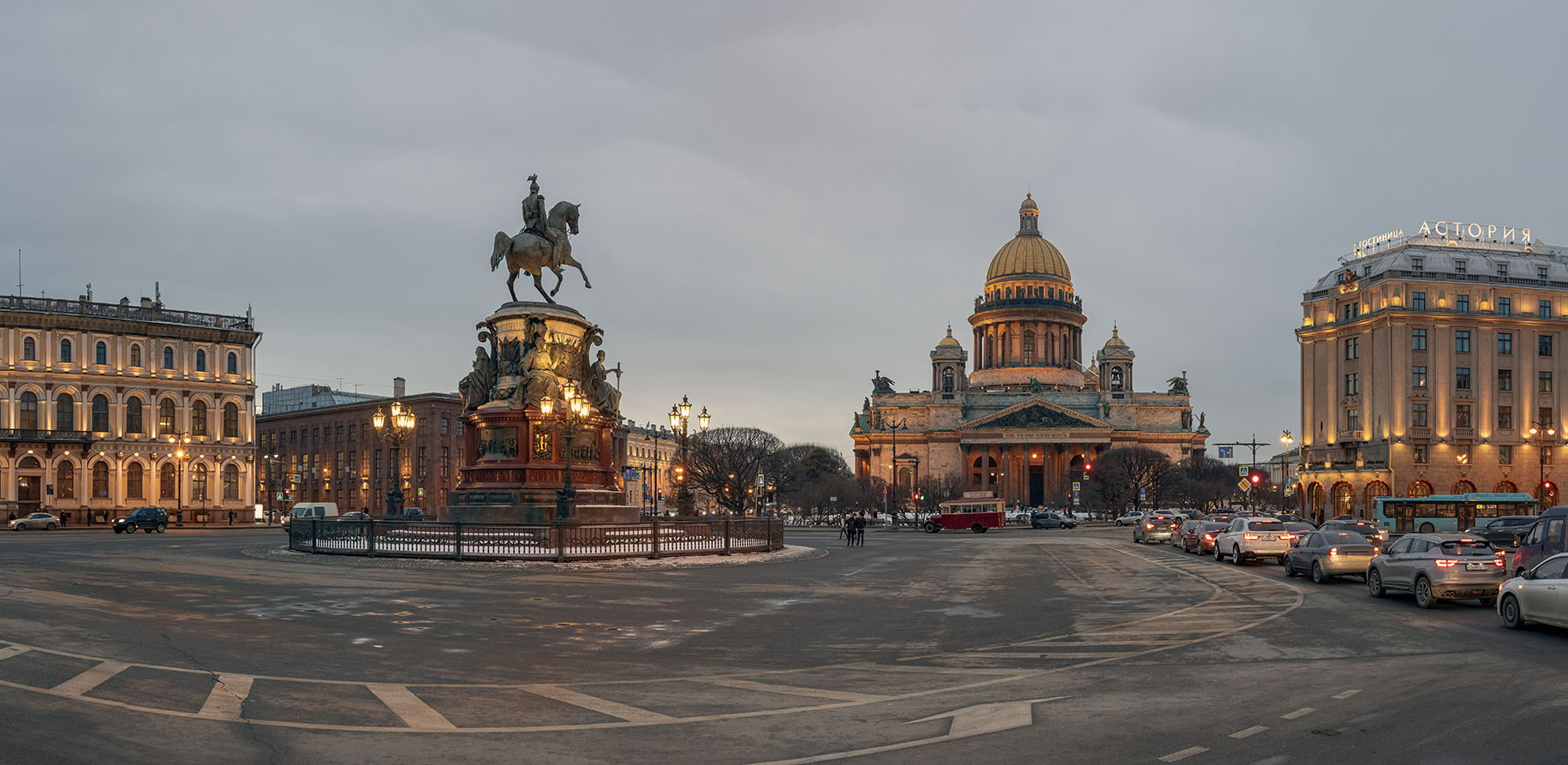 Исаакиевская площадь Санкт Петербург