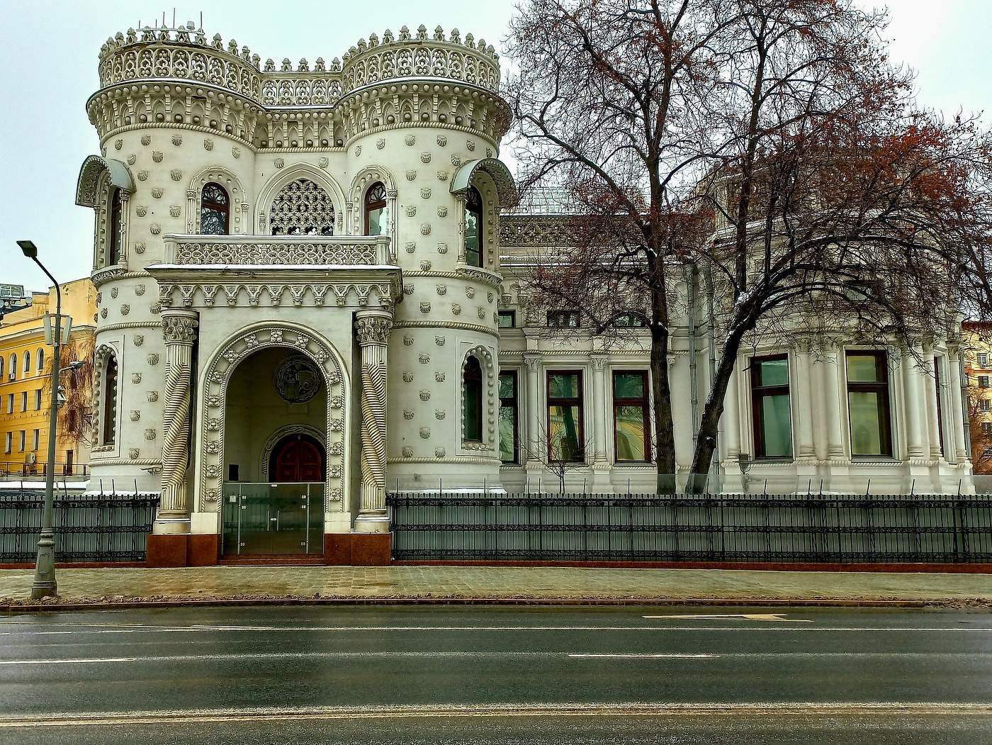 дом арсения морозова в москве