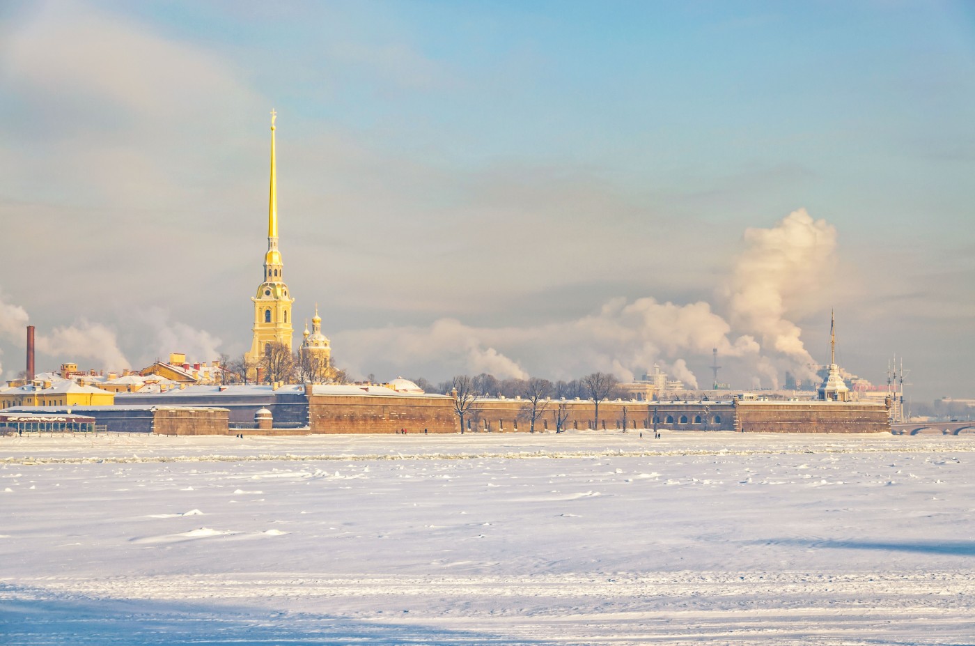 петропавловский собор зимой