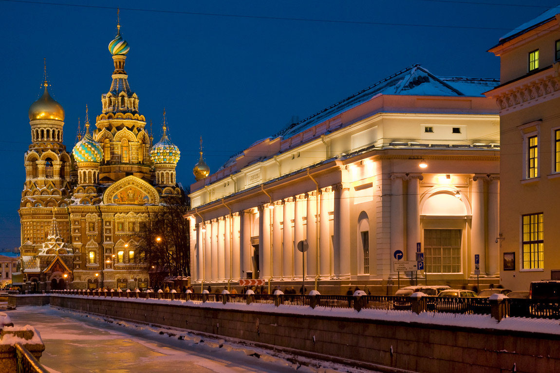 Премьеры санкт петербурга. Русский музей, корпус Бенуа, Санкт-Петербург. Михайловский дворец корпус Бенуа. Русский музей корпус Бенуа. Корпус Бенуа СПБ.