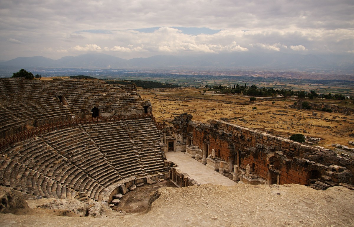 Древнегреческий театр