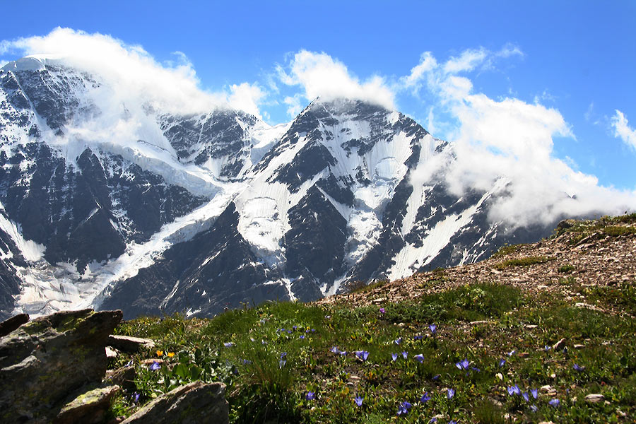 Домбай в начале мая фото