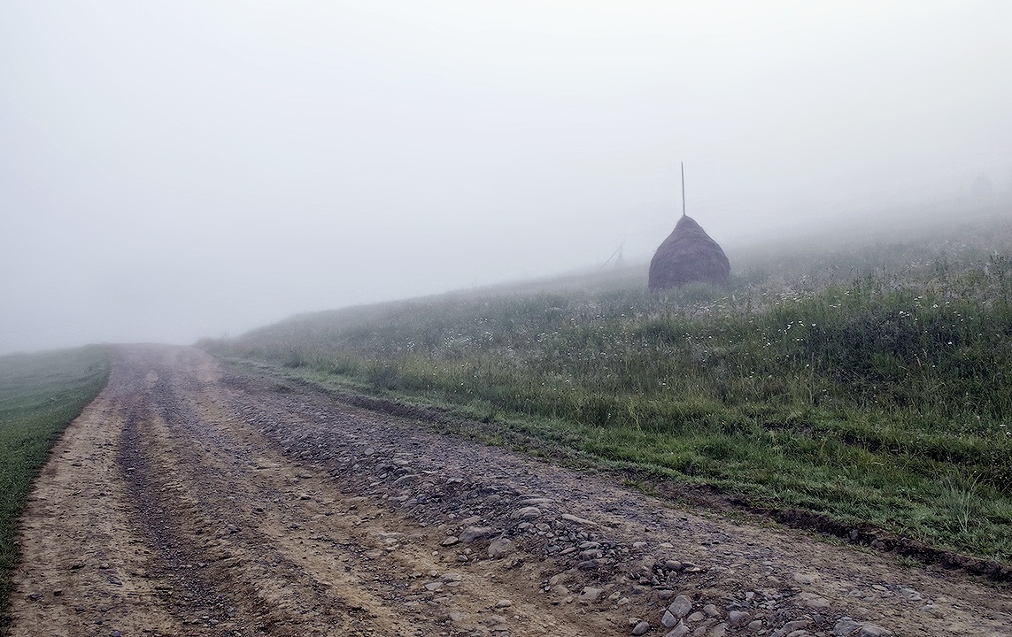 в октябре за туманами где то затерялось