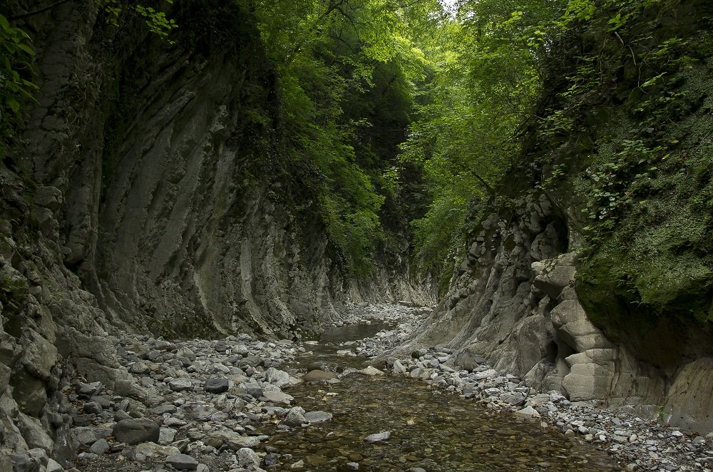 Мамедова щель пляж фото