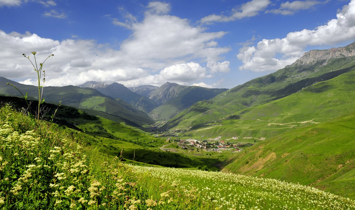 Горы Кавказ Фиагдон