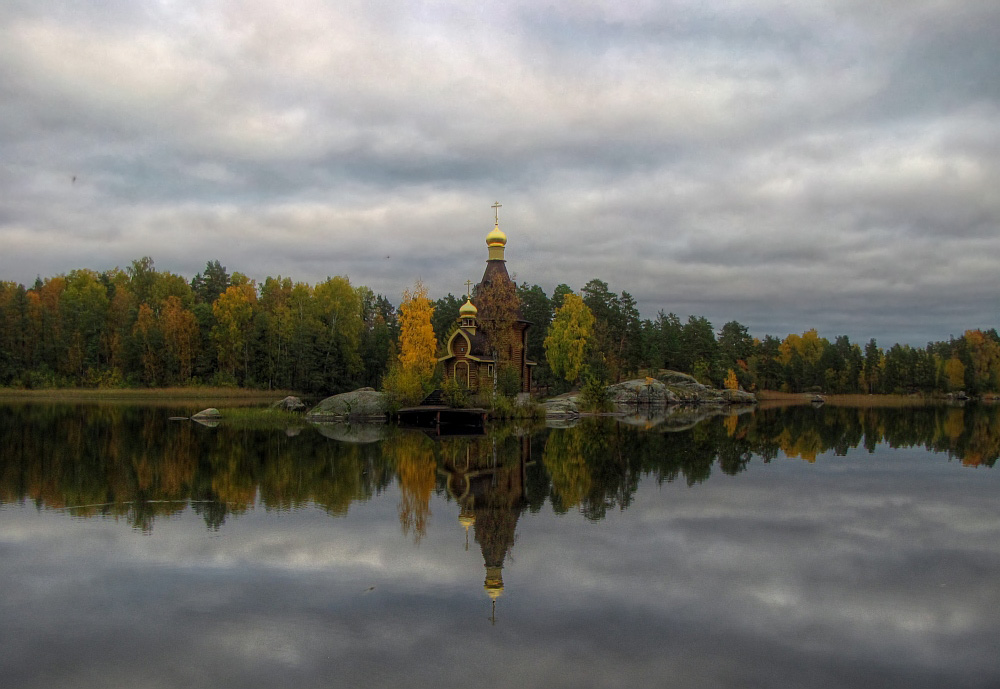 Церковь Андрея Первозванного на озере Вуокса