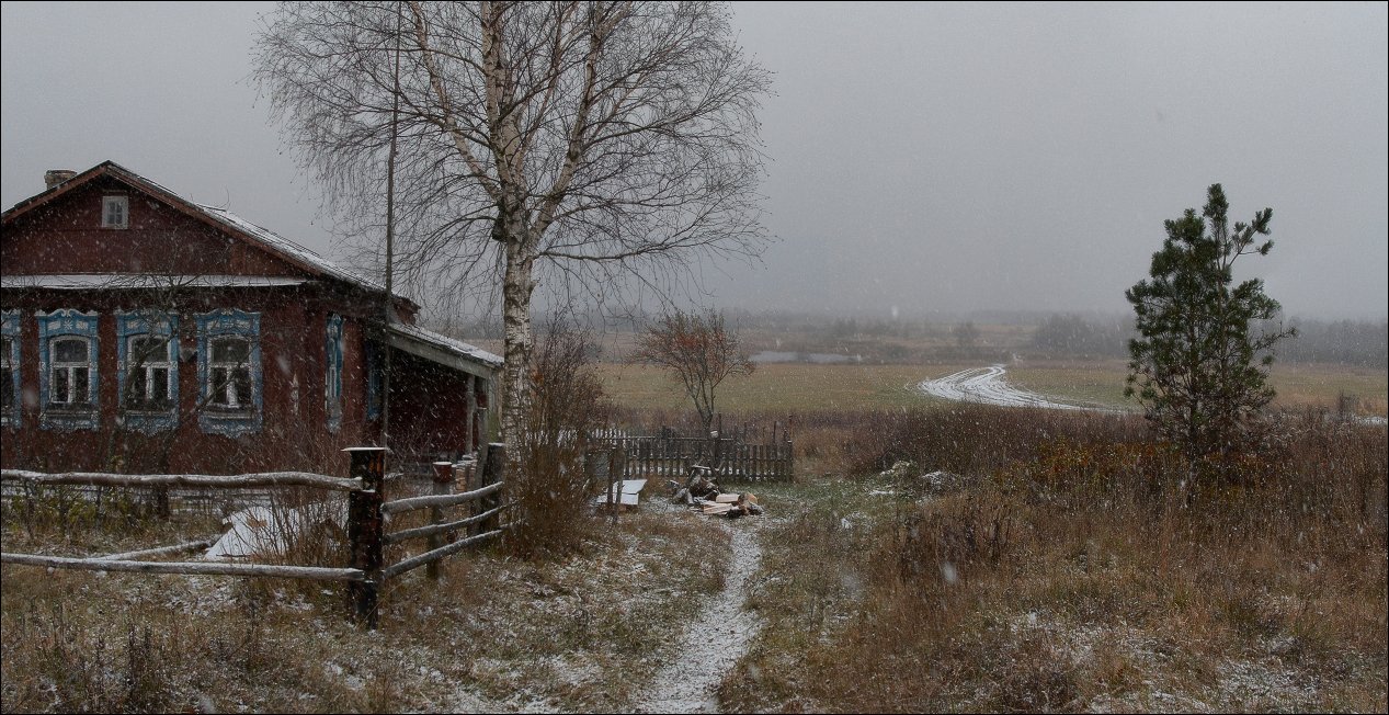 первый снег в деревне фото