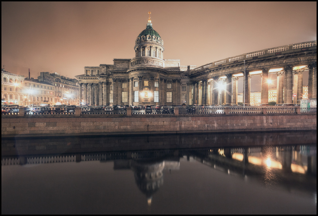 Сайт архитектуры спб. Вид с Казанского собора в Санкт Петербурге.