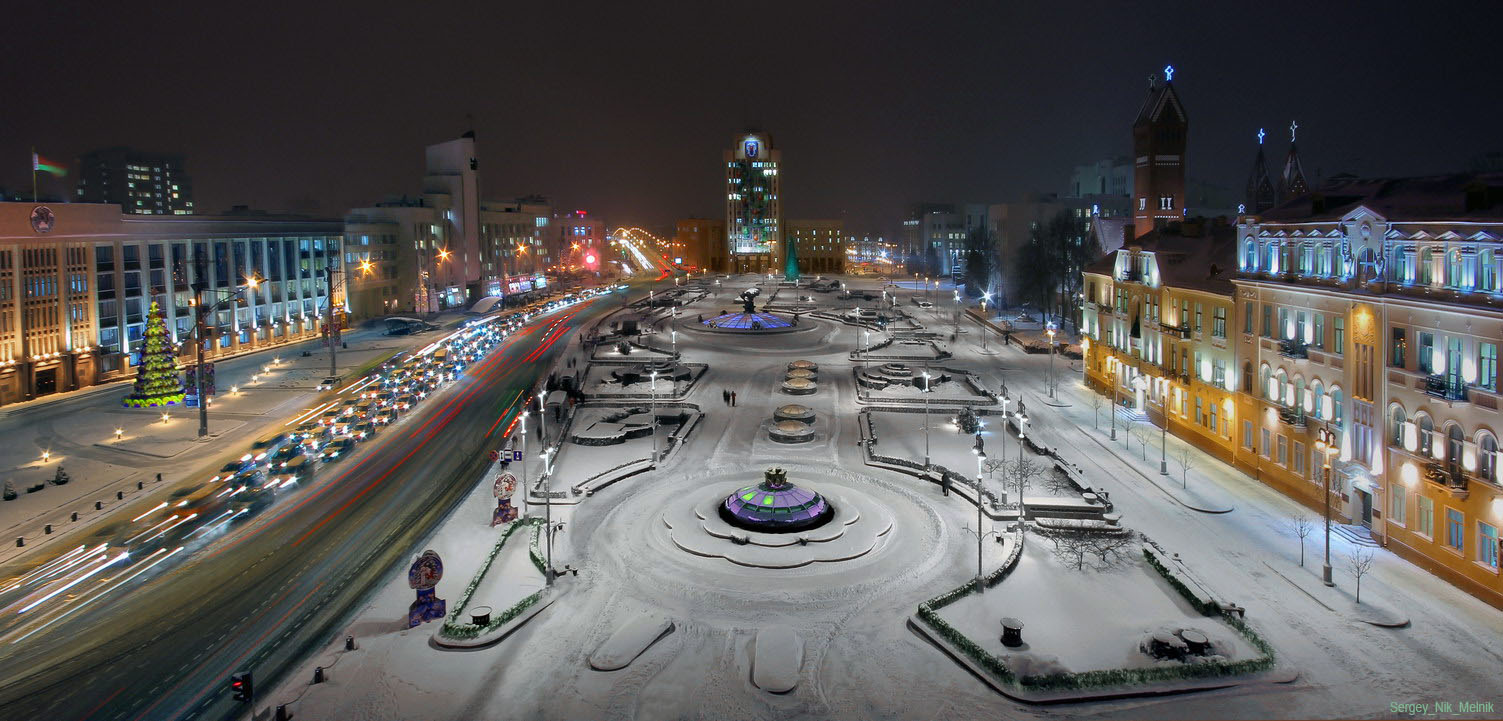 Минск площадь независимости зима