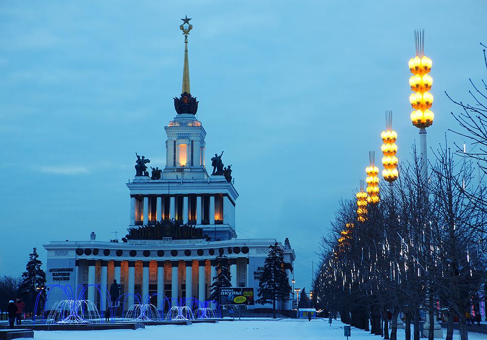 Главный павильон вднх фото