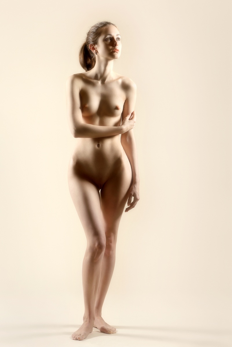 голая женская фигура в полный рост фото 48