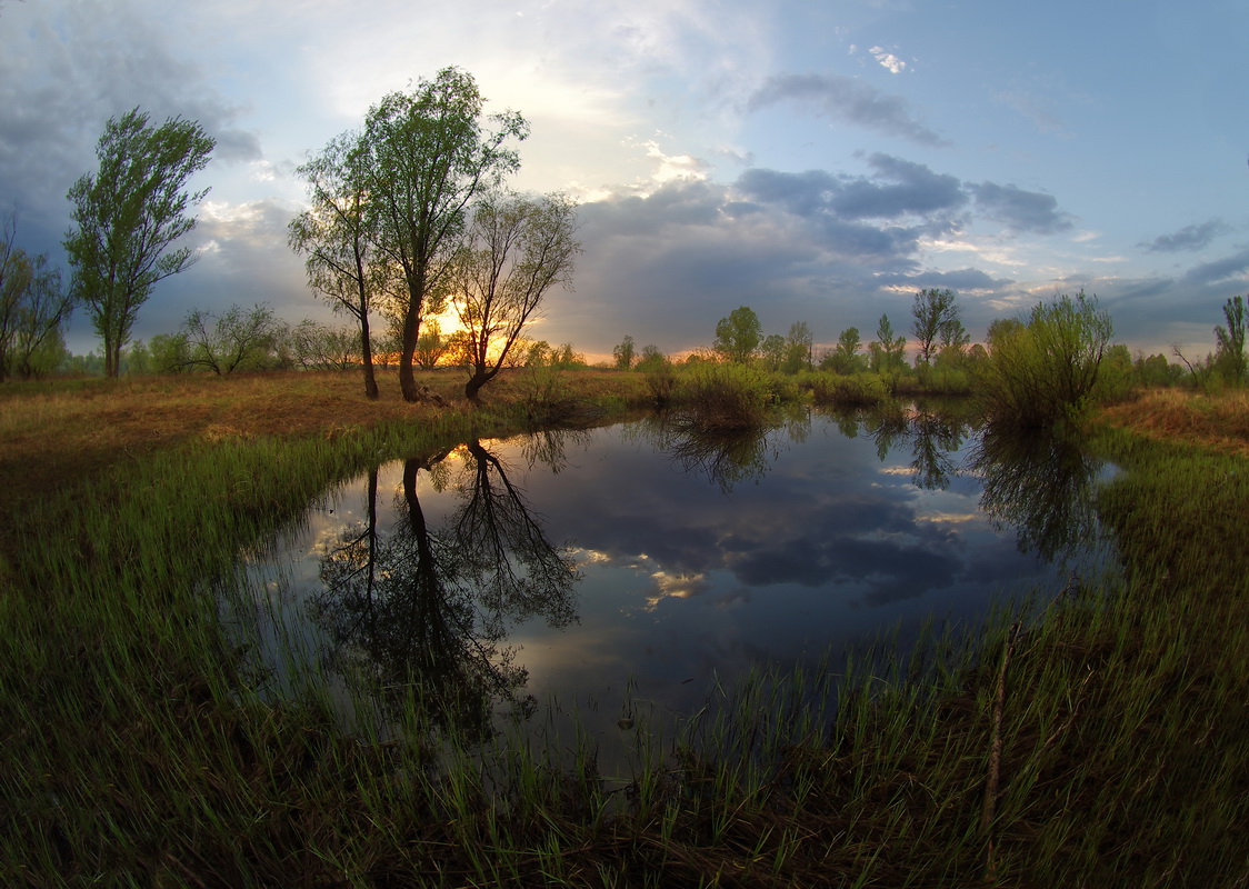 Фото апрельский вечер