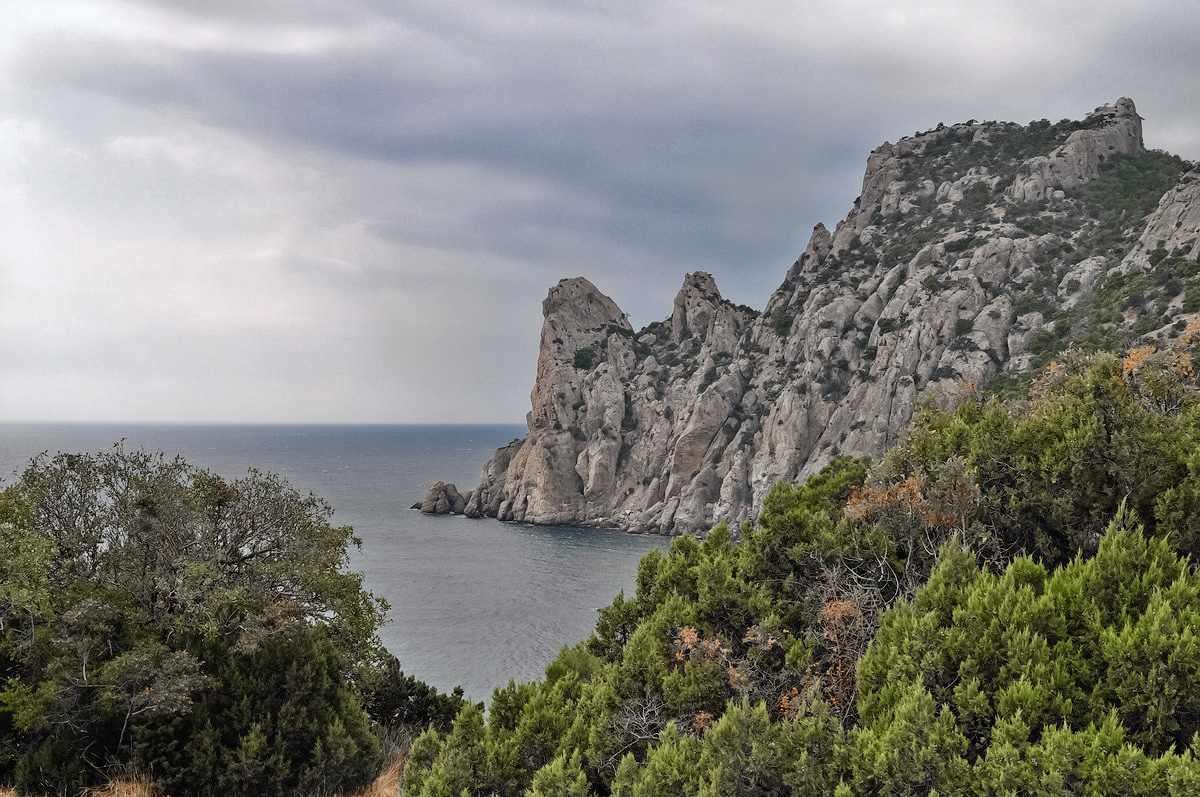 Два крыма. Караул оба осенью. 2 Места в Крым. Тамара-II В Крыму. Караул оба Крым фото осенью.