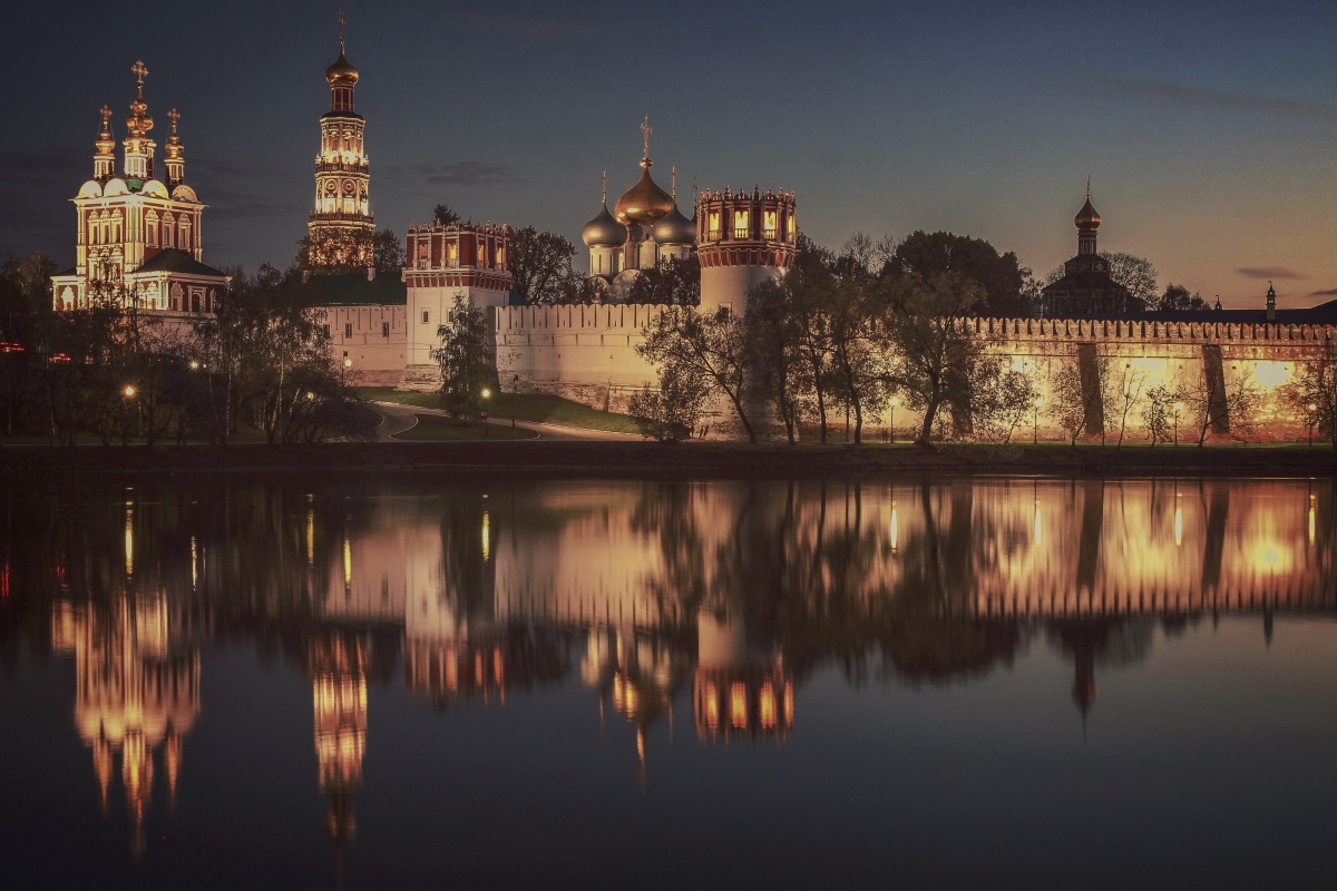 Новодевичий монастырь в москве фото сейчас