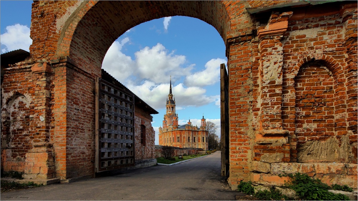 Кремль в можайске фото