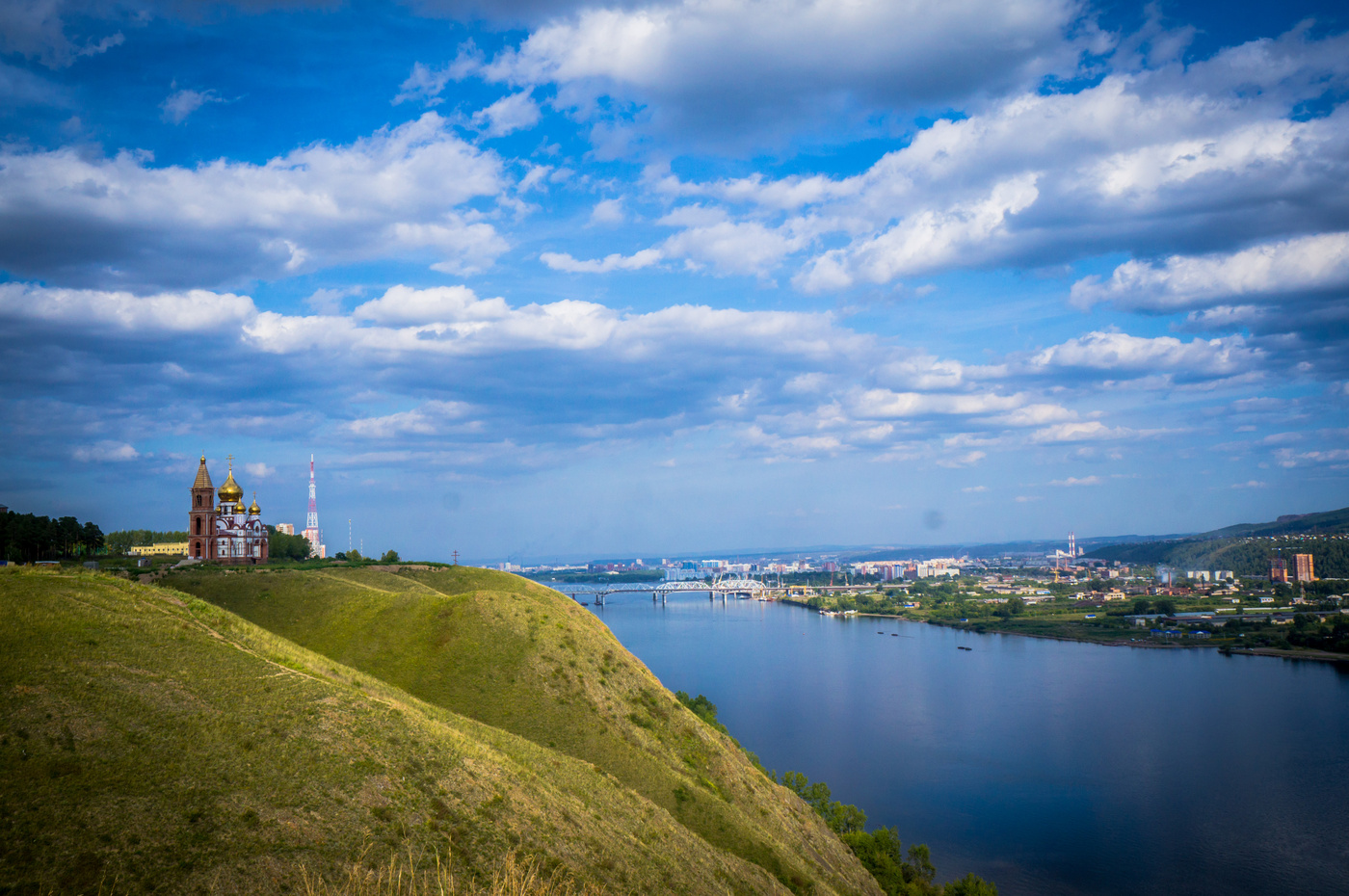 красивый берег в красноярске