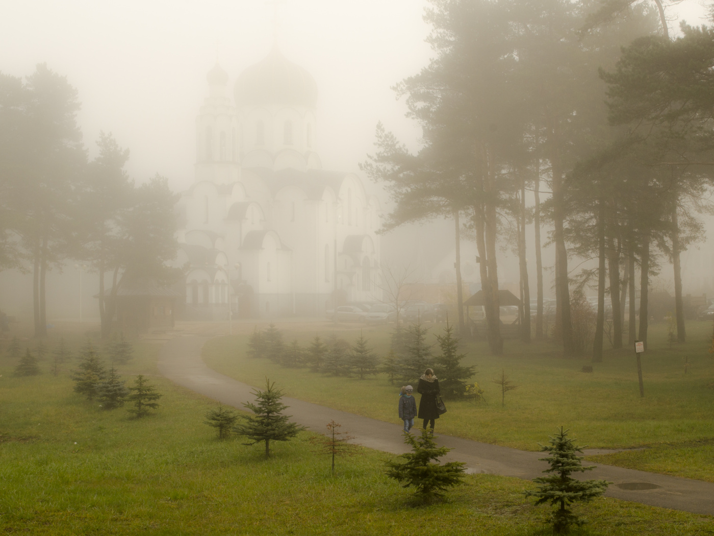 Церковь в тумане фото