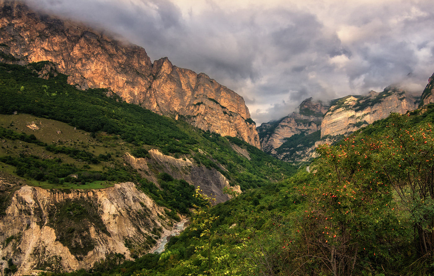 Верхняя Балкария ущелье