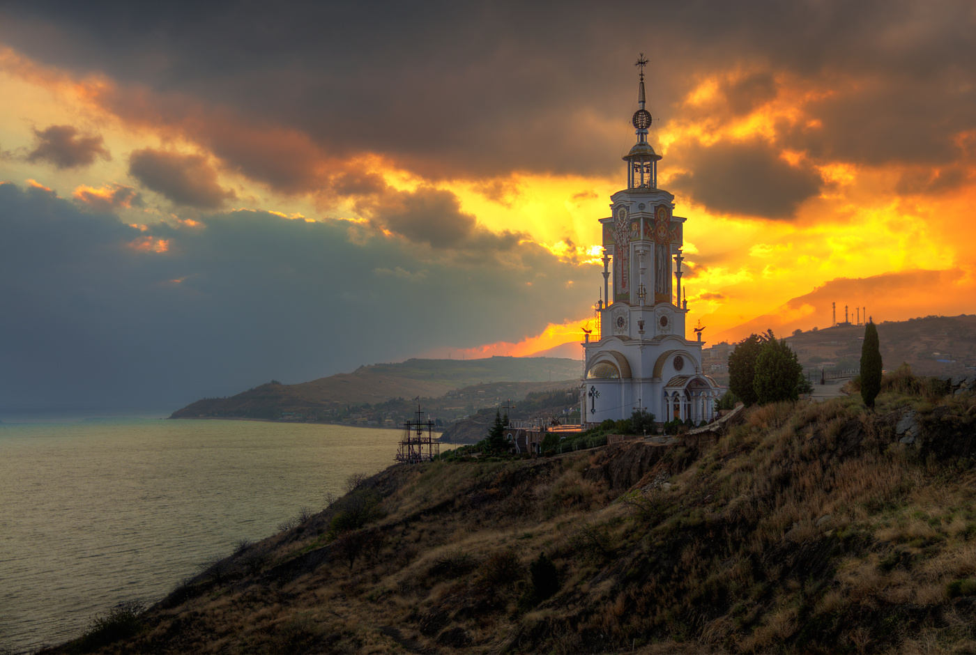 Малореченский храм-Маяк в Крыму