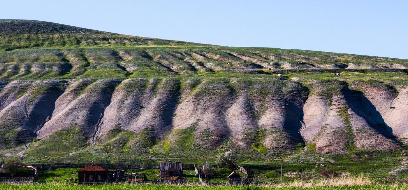 Погода село белогорское. Село Белогорское Саратовской области. Село Белогорское Саратовской области Утес. Село лапоть Саратовской области. Утес галочник.