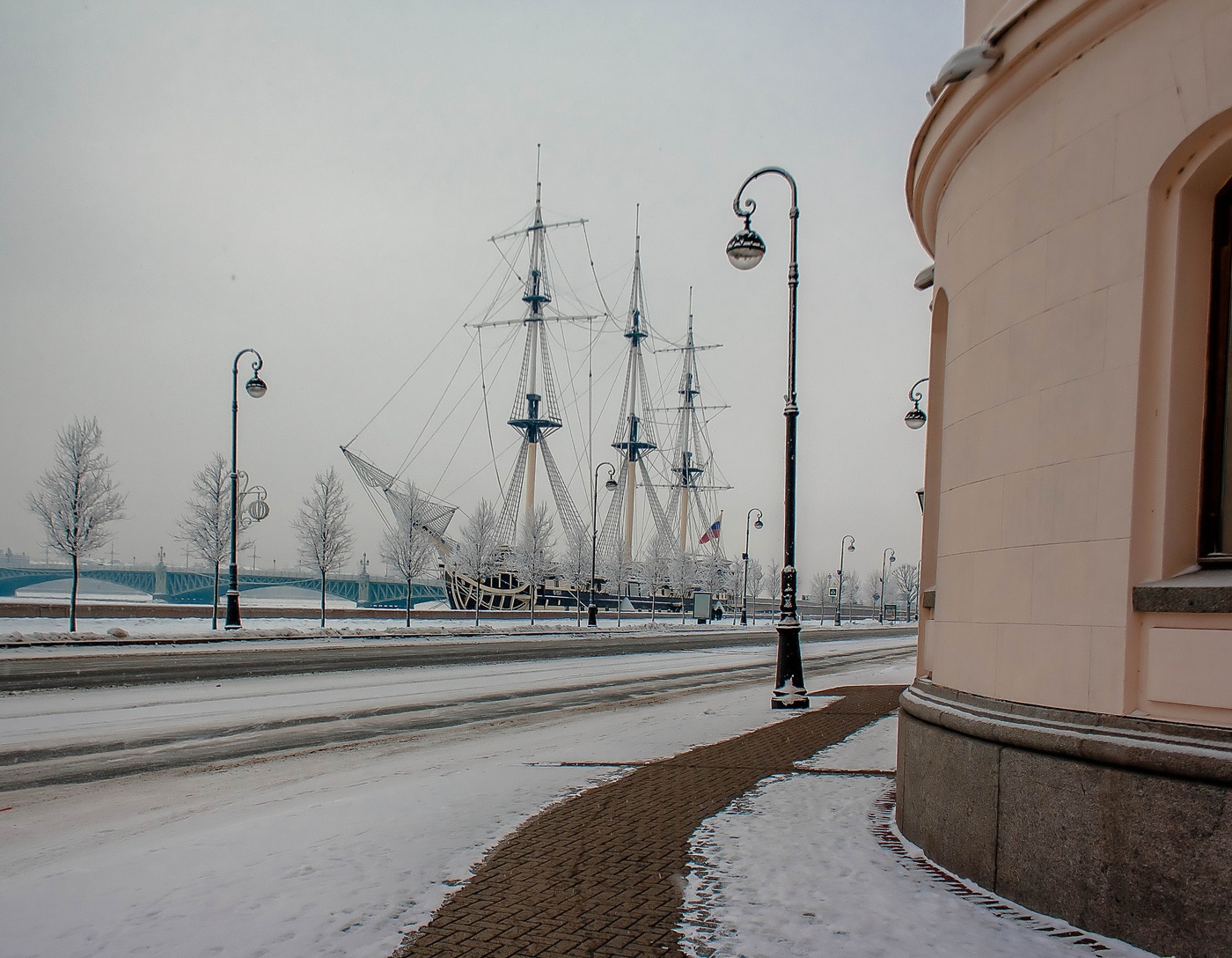 Набережные петербурга зимой