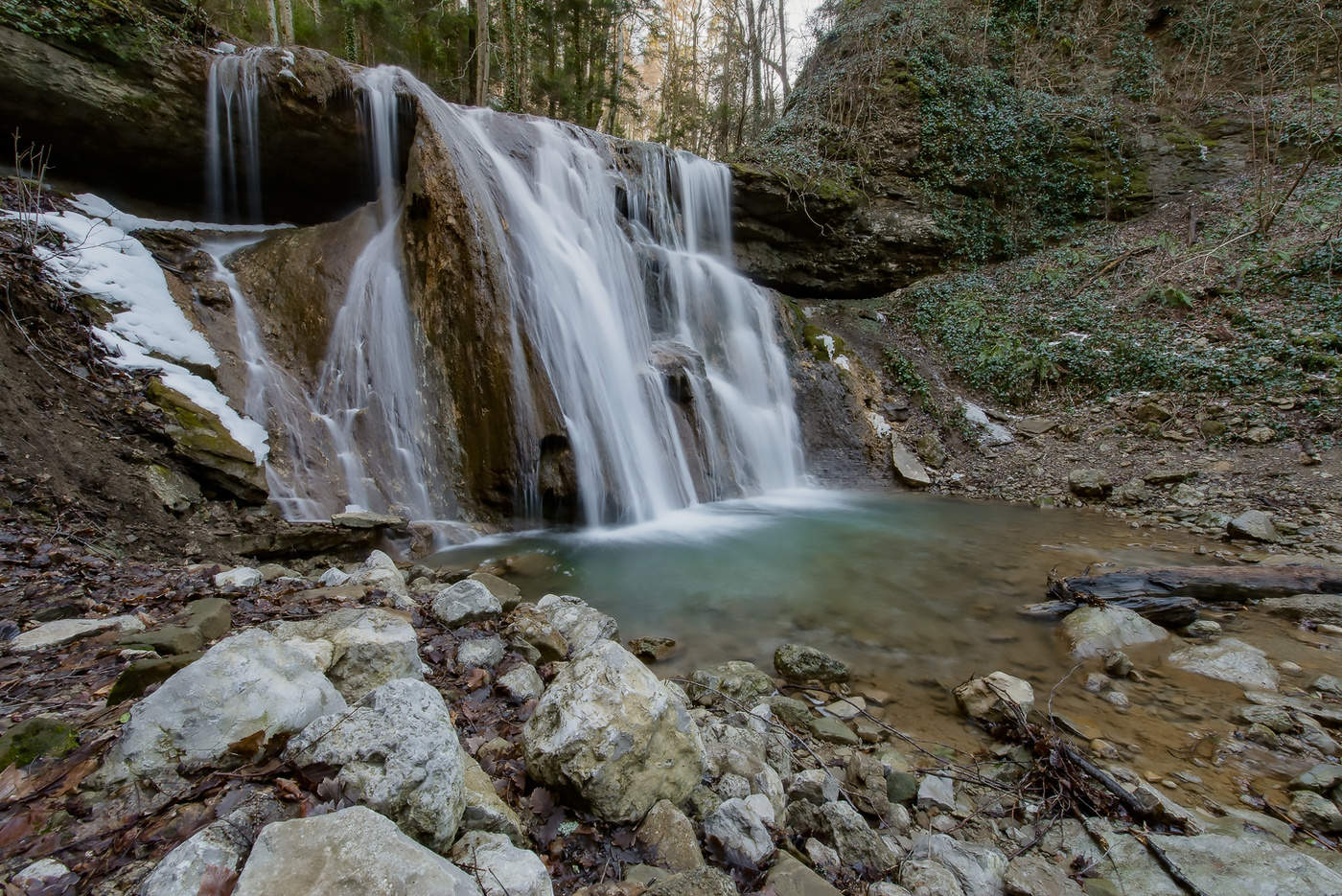 Баритовый водопад Архыз